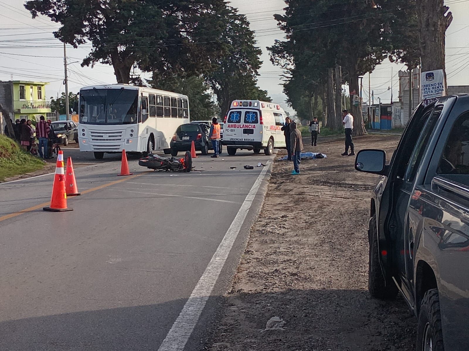 Dirección de Seguridad Pública brinda atención y apoyo vial tras hecho de tránsito en el camino a Benito Juárez